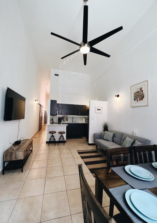 3-Br In The Heart Of The Historical City 산후안 외부 사진